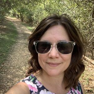 Meet your Posher, Tara